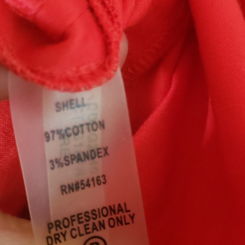 Calvin Klein New Bodycon Red Dress With Front Waterfall Ruffle Détail Size 0P - Picture 5 of 6